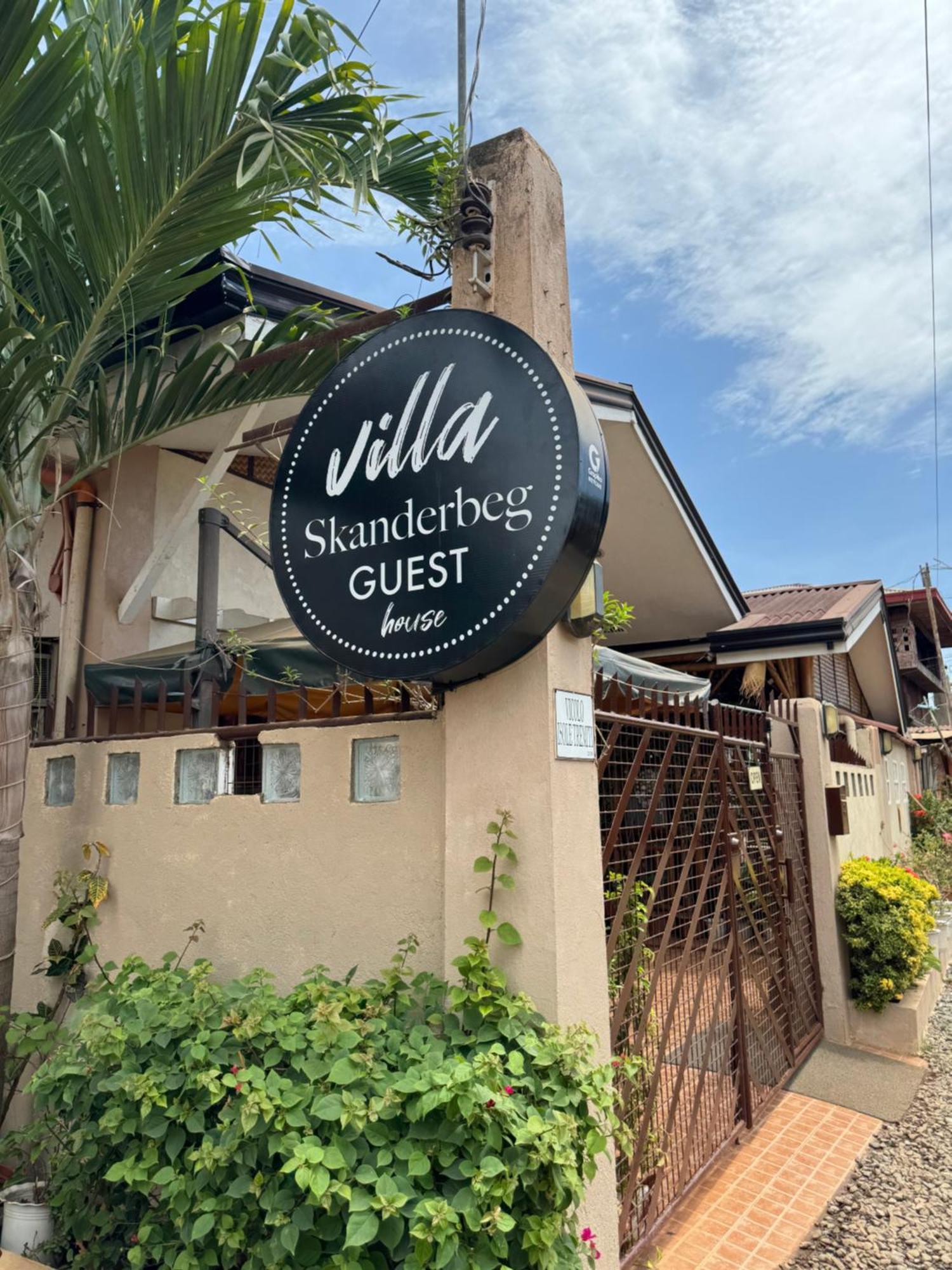 Villa Skanderbeg Guest House Puerto Princesa ภายนอก รูปภาพ