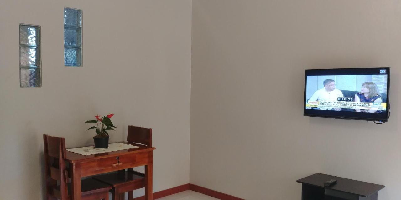 Villa Skanderbeg Guest House Puerto Princesa ห้อง รูปภาพ